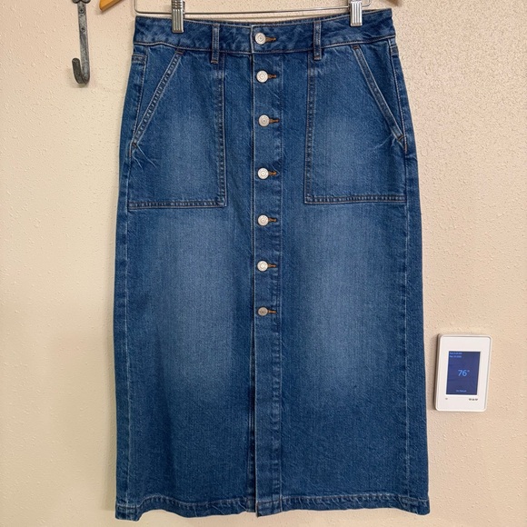 LOFT  Button-Front Pencil Denim Skirt Midi Length 4 - Picture 2 of 9
